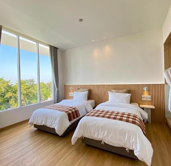 套房带园景, Punn Hotel Korat