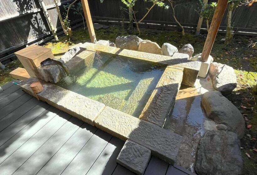 اتاق دوبلکس, Kyutei