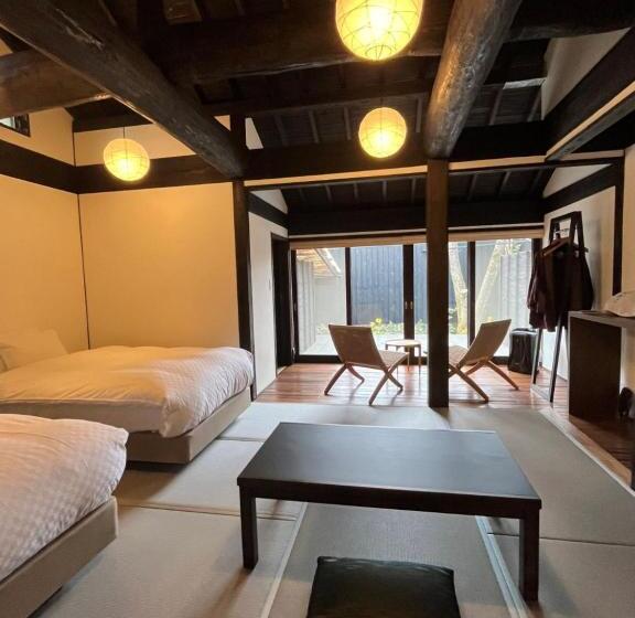 اتاق لوکس, Kyutei