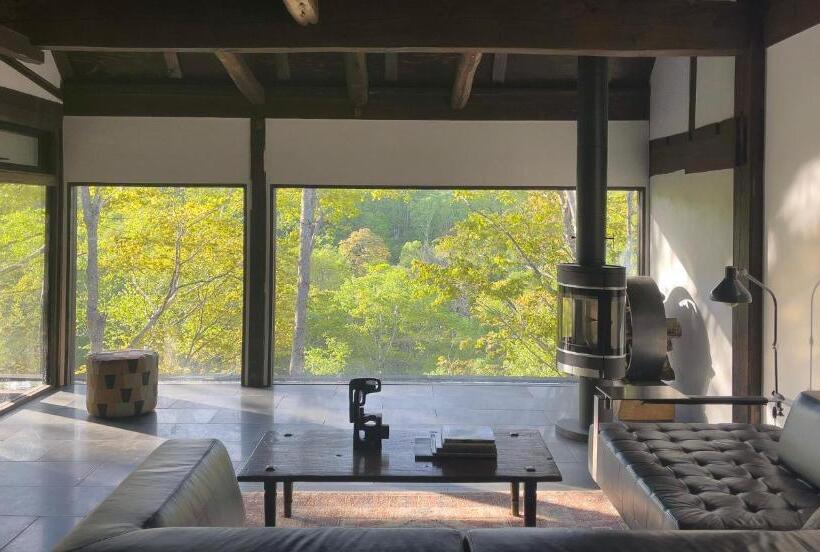 סוויטה, Shiguchi