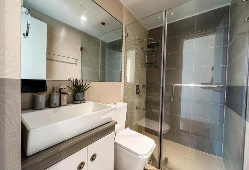 Апартаменты 2 Спальни, Vibrant Oasis With The Best View + Fast Wifi