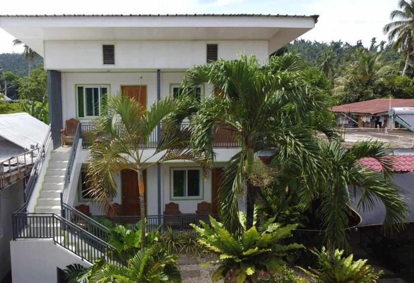 Family Room, Casa Santuaria