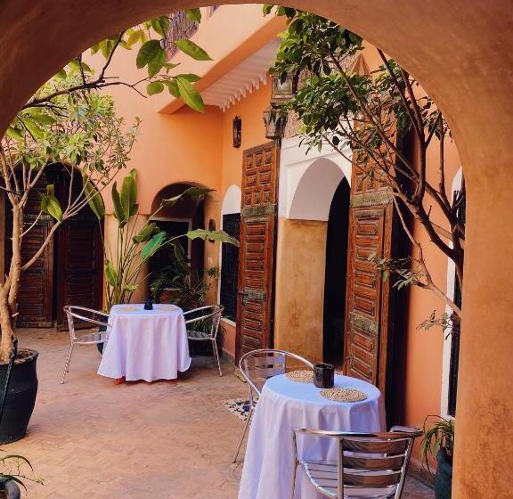 اتاق استاندارد, Riad Sidi Radoine