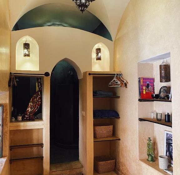 اتاق لوکس, Riad Sidi Radoine