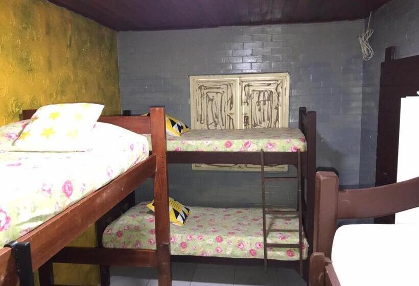 공동 객실, Hostel Alto Astral