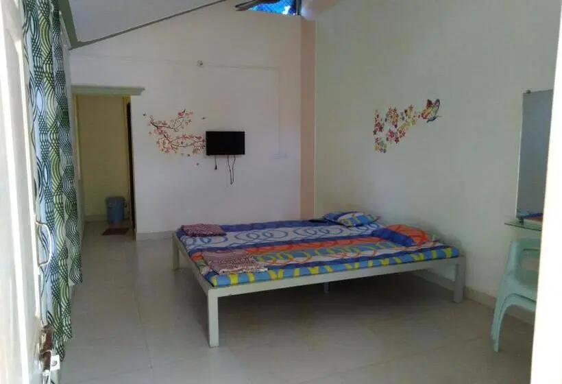 スタンダードルーム, Aditya Beach Resort