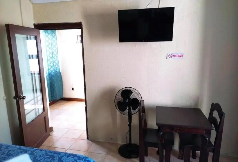 اتاق استاندارد, El ático Guatemala