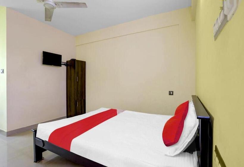 三人经典房间, Flagship Vr Nooranad Residency