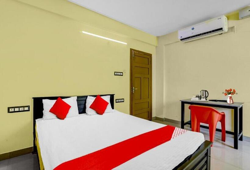 三人经典房间, Flagship Vr Nooranad Residency