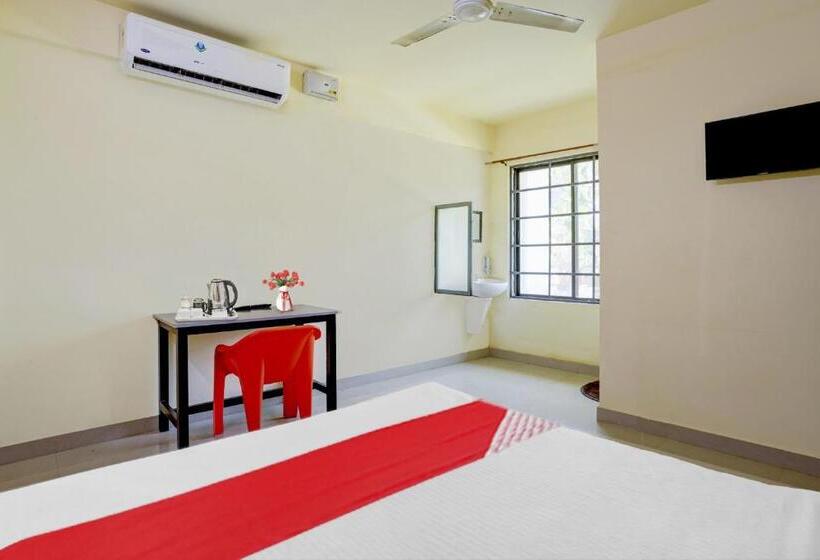 Трехместный Номер Классика, Flagship Vr Nooranad Residency