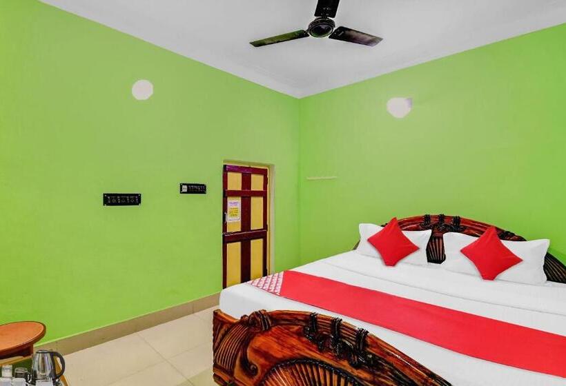 Трехместный Номер Классика, Oyo Flagship Projapati Guest House