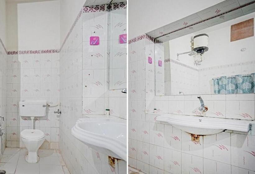 Classic Kolmen Hengen Huone, Blackbull