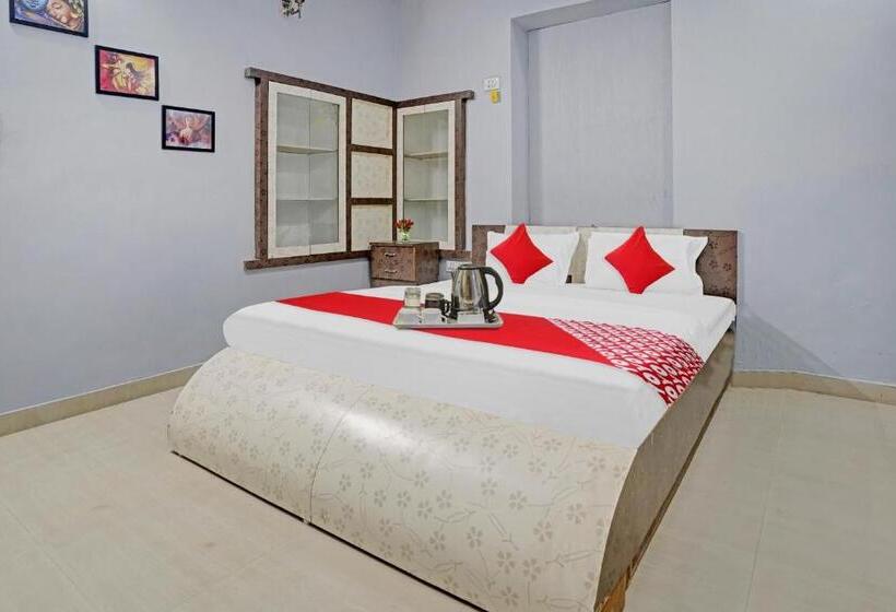 Classic Kolmen Hengen Huone, Blackbull