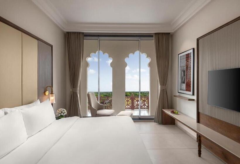 Quarto Superior Cama King, Uday Palace Navsari, A Member Of Radisson Individuals