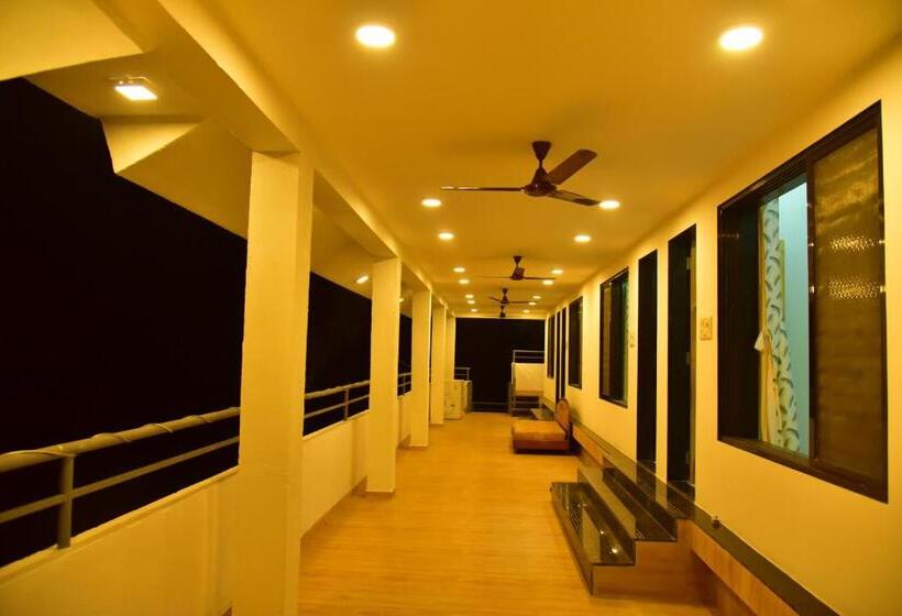 Economy Room, Vishwas Executive