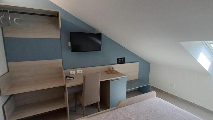 スタンダードルーム, Hz Bed & Breakfast And Appartments