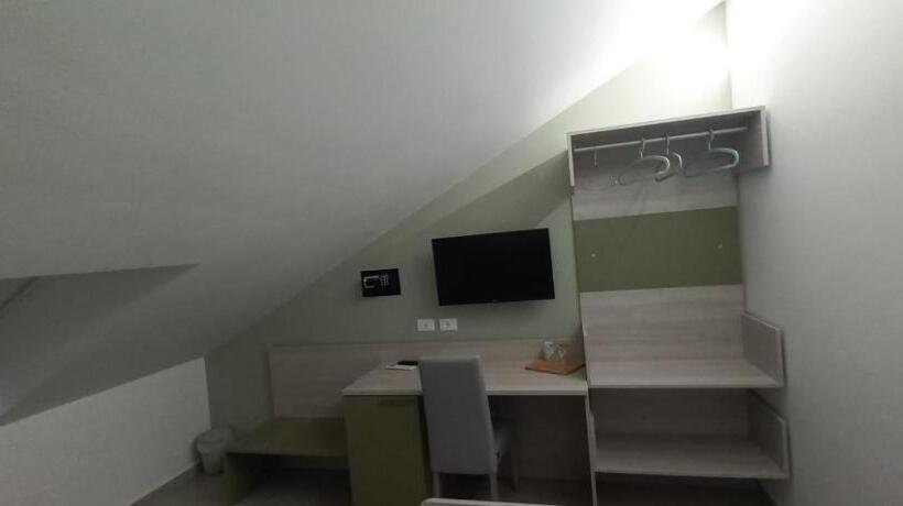 Номер Стандарт, Hz Bed & Breakfast And Appartments