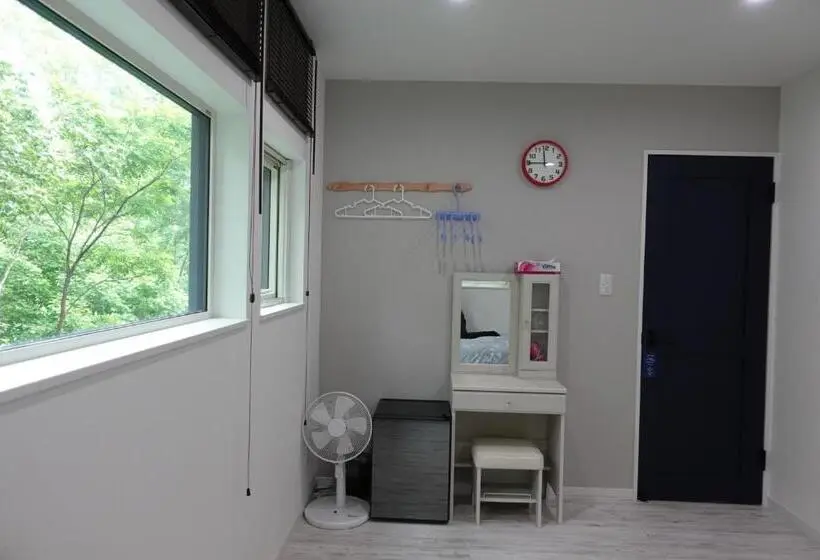 Talo 1 Makuuhuone, Cloud9   Vacation Stay 45825v