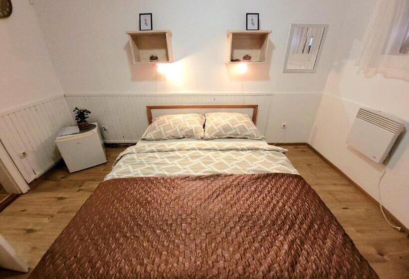 标准间, Sylvas Vendégház