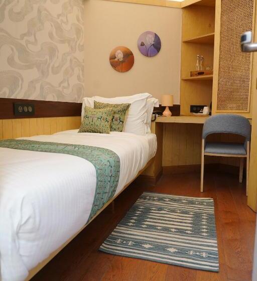 シングルデラックスルーム, Ekaanta