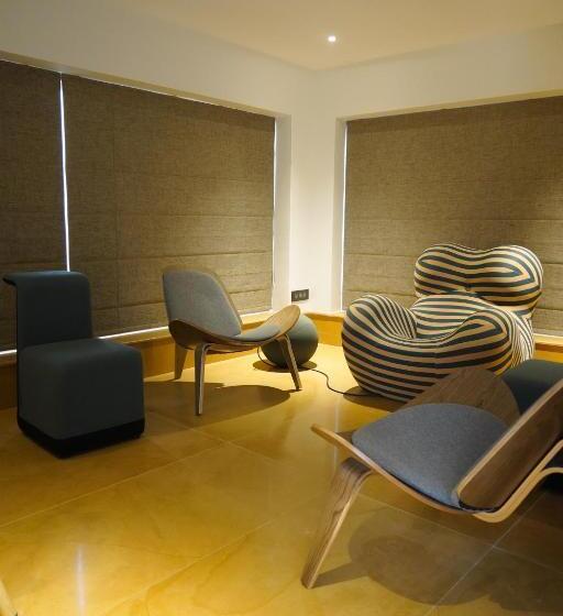 シングルデラックスルーム, Ekaanta