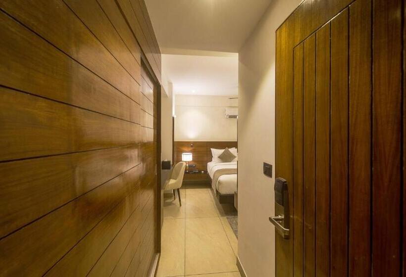 Номер Superior, Royal Ace Boutique Hotel   Manyata Techpark