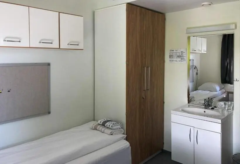 バス共有のスタンダードルーム, Sund Sommerhotell, Inderøy