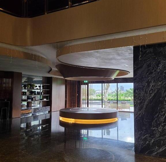 سوییت, 東昇湯泉