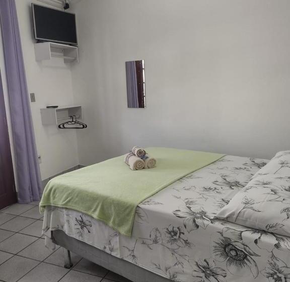 バルコニー付スタンダード4ベッドルーム, Pousada Caravelas Centro De Paraty