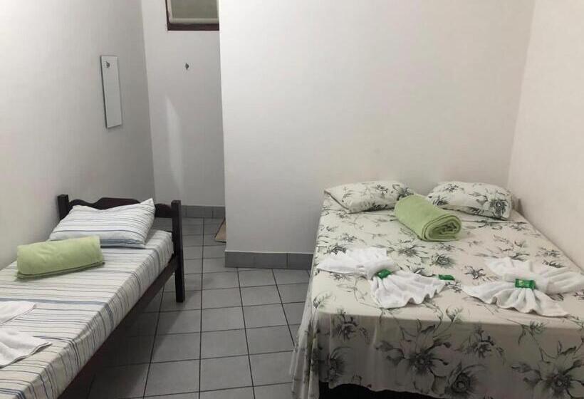 バルコニー付きスタンダードトリプルルーム, Pousada Caravelas Centro De Paraty