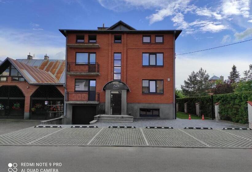 اتاق استاندارد یک تخته با سرویس بهداشتی مشترک, B&b Panevėžys