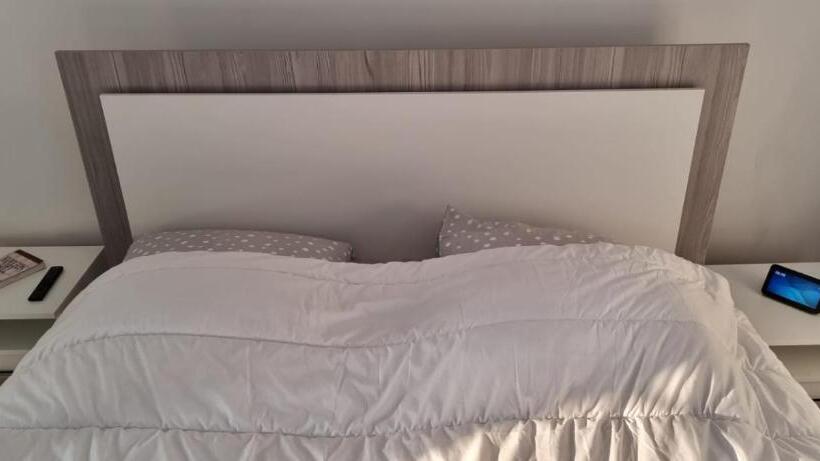 스탠다드 룸, La Villa Jacuzzi Et Cinéma Les 300 à 15 Min De Paris Jo 2024 Et Du Stade De France Tarifs Privileges