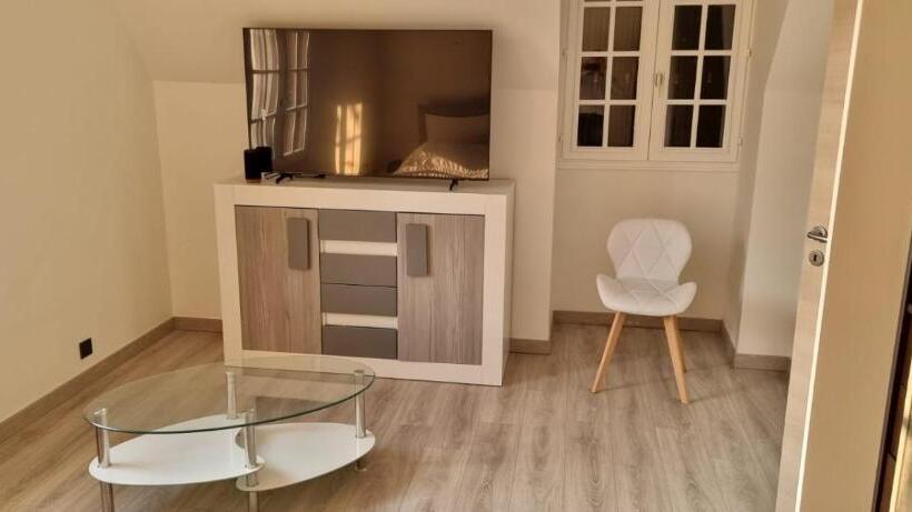 스탠다드 룸, La Villa Jacuzzi Et Cinéma Les 300 à 15 Min De Paris Jo 2024 Et Du Stade De France Tarifs Privileges