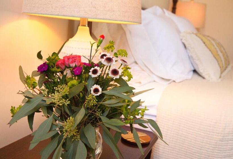 スタンダードルーム, Louisville Bourbon Inn