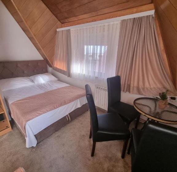 اتاق سوپریور خانوادگی, Pansion Rog Jahorina