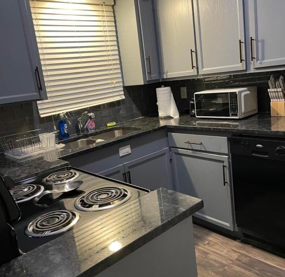 Апартаменты 1 Спальня, Dúchele