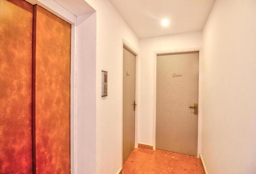 شقة غرفة واحدة, Assagao Grande