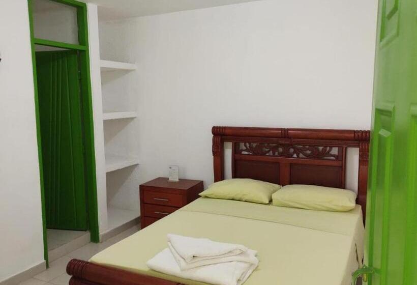 غرفة قياسية, El Don