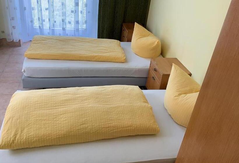 标准间, Eventhaus Wiedenfelsen