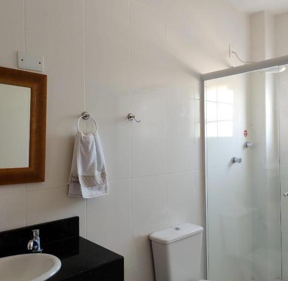 수피리어 룸, Janaína