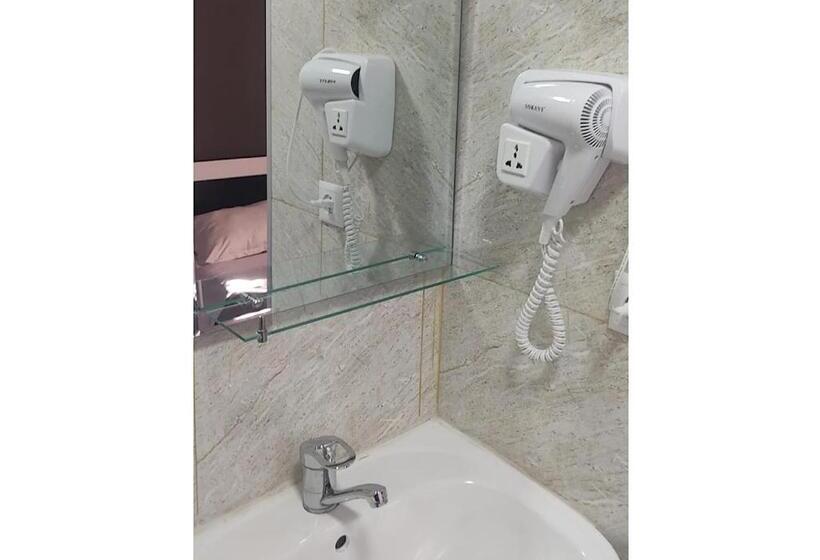 اتاق استاندارد یک نفره, Lux