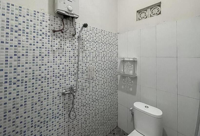 Номер Deluxe, Reddoorz Resort Syariah At Rancakalong Sumedang
