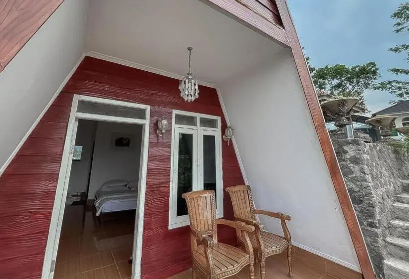 ファミリールーム, Reddoorz Resort Syariah At Rancakalong Sumedang
