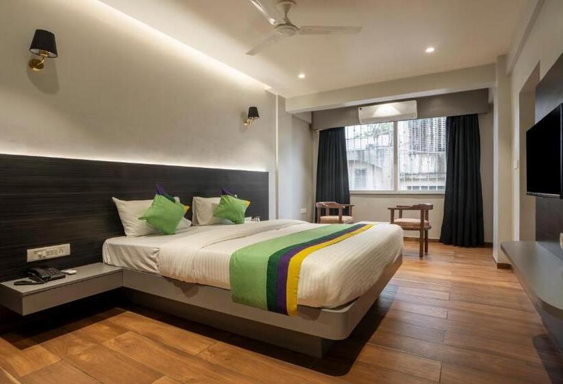 Quarto Deluxe, Treebo Prasha