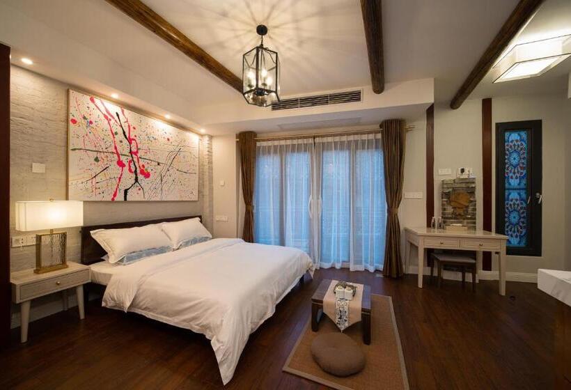 キングサイズベッドのスタンダードルーム, Yangshuo Jhc Inn