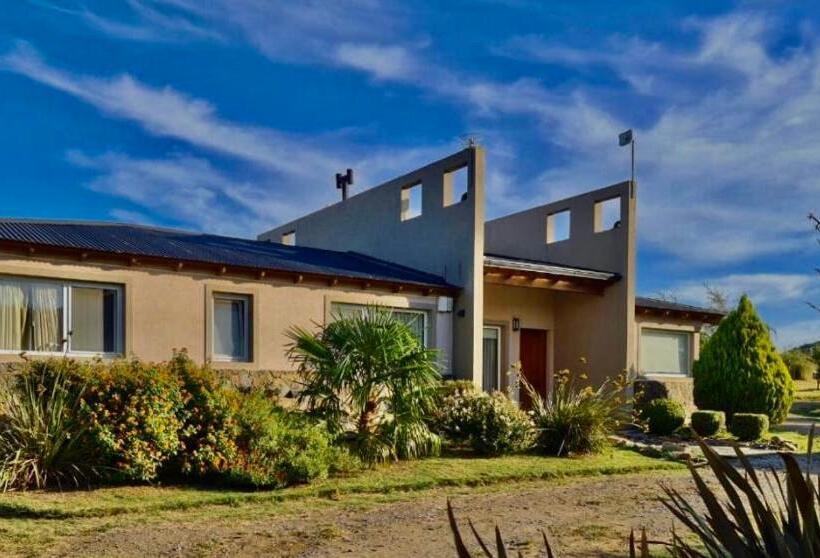 家族用バンガロー, Las Calandrias De Tandil, Casa Rural