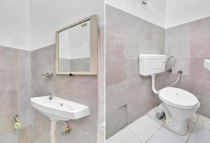 חדר קלאסי לשלושה, Oyo Flagship Hotel The Skyland