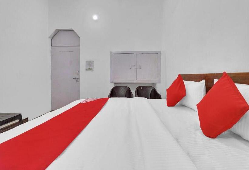 三人经典房间, Oyo Flagship Hotel The Skyland