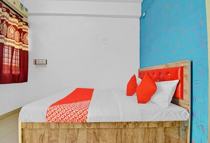 חדר קלאסי לשלושה, Oyo Flagship Jamtha Hotel Guest House