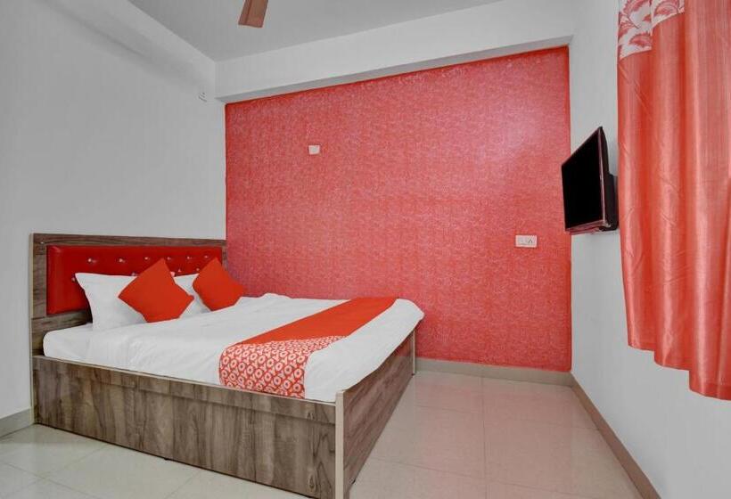 חדר קלאסי לשלושה, Oyo Flagship Jamtha Hotel Guest House